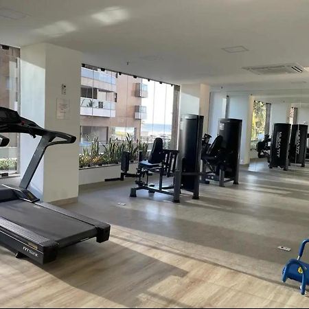 Lindo Apto No Melhor Lugar Da Barra Da Tijuca! Com Uma Vista De Tirar O Folego, Frente Para O Mar! Totalmente Equipado E Decorado Ao Lado Dos Melhores Hoteis E Quiosques Da Barra! Portaria 24H, Piscina, Sauna, Jacuzzi, Academia, Garagem, Wi-Fi, Lavan Rio de Janeiro Kültér fotó